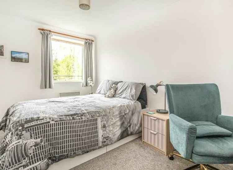Two Double Bedroom Apartment Chiswick High Road Gunnersbury Station
