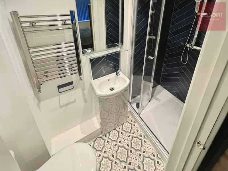 En-Suite Double Room in 4-Bed House Inclusive Bills