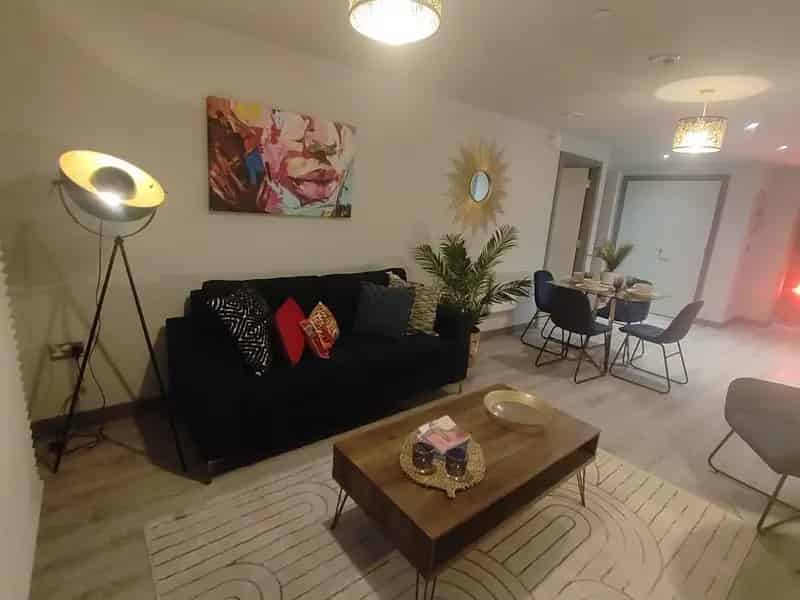 2 Bedroom Apartment for Sale