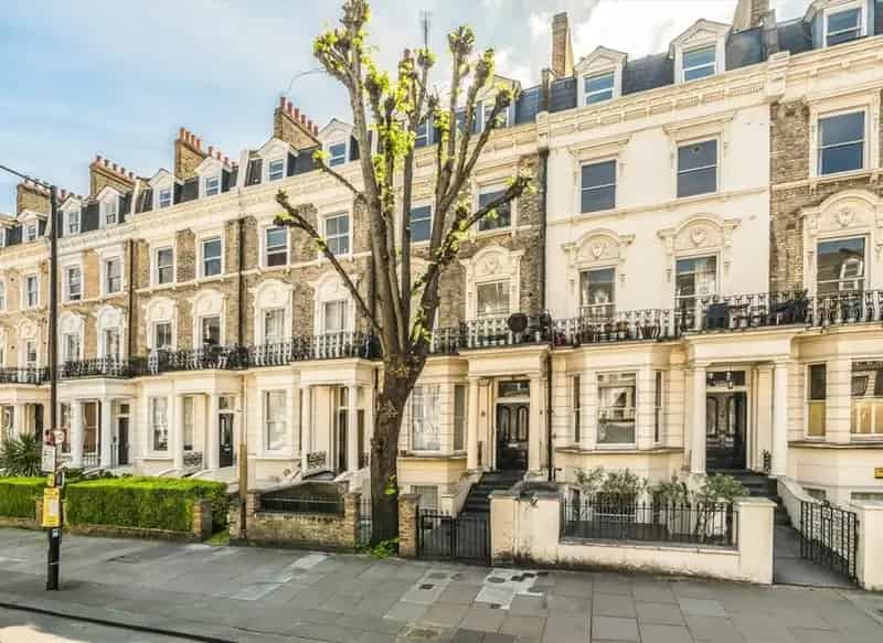 3 Bedroom Maisonette Near Warwick Avenue - Turnkey Condition