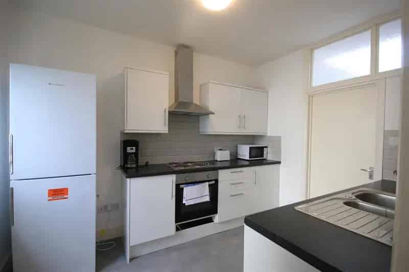 1 Bedroom Apartment to Rent in Brighton