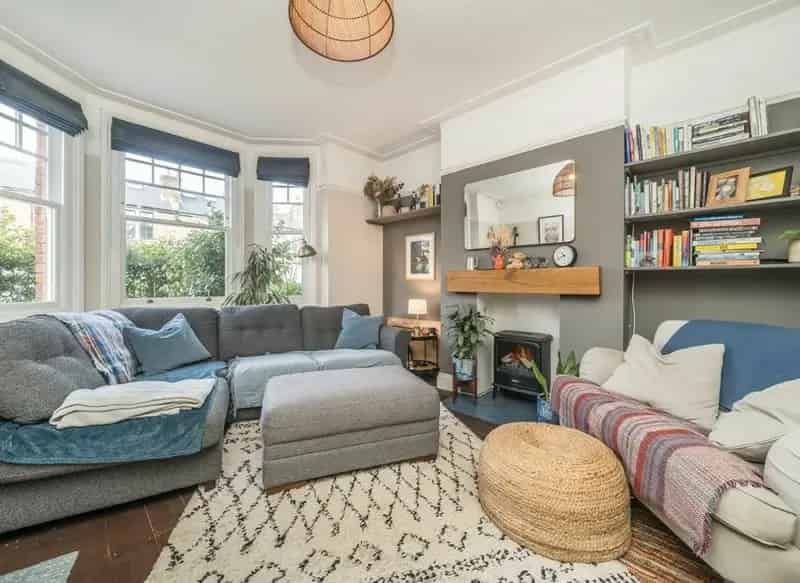 Two Double Bedroom Ground Floor Period Apartment Near Kingston Surbiton