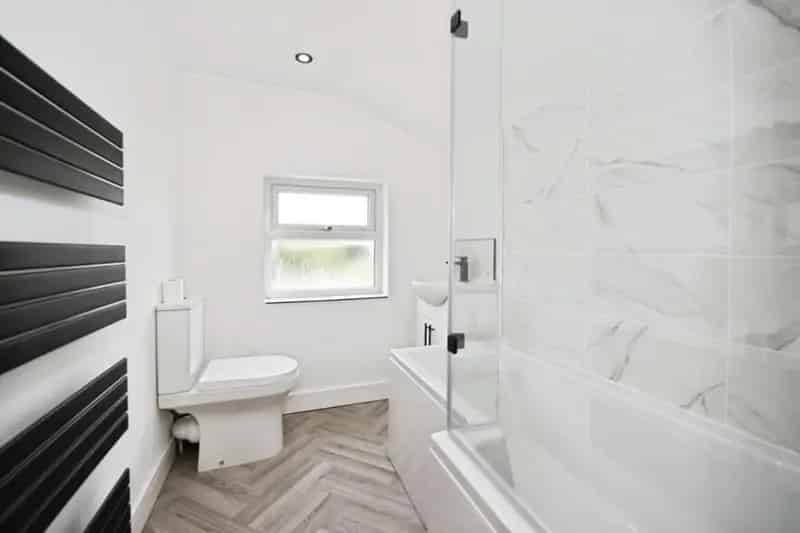 2 Bed Semi-Detached House For Sale - Fully Refurbished