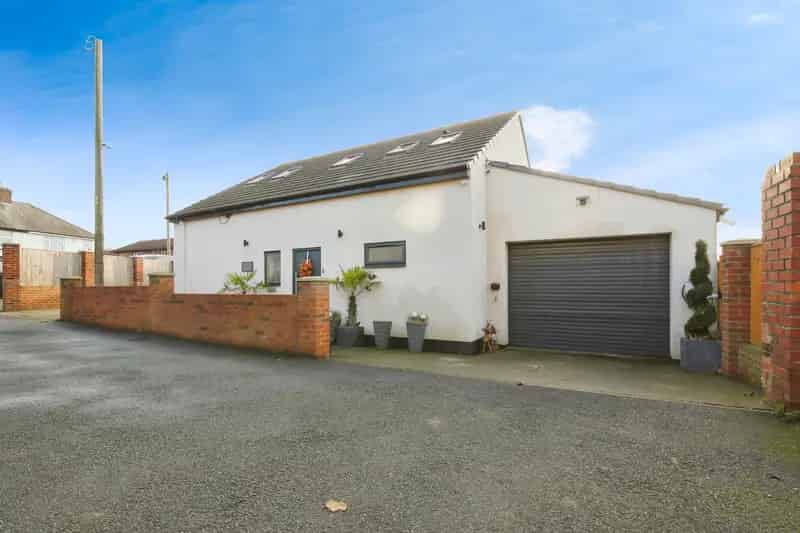 3 Bed Detached Bungalow Near Herrington Country Park