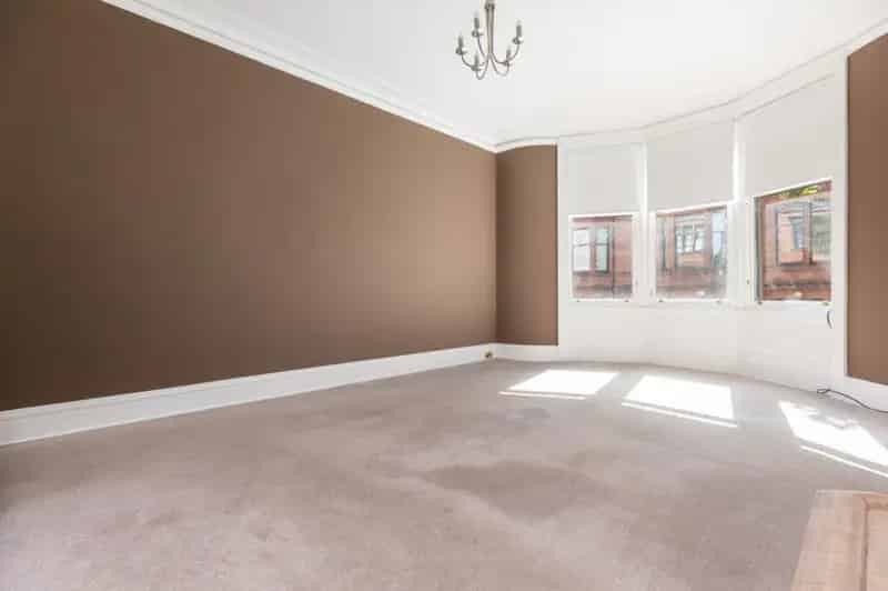 3 Bedroom Flat for Sale