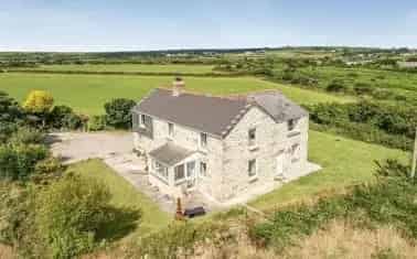 Cornish Farmhouse with Coastal Views Near St Ives