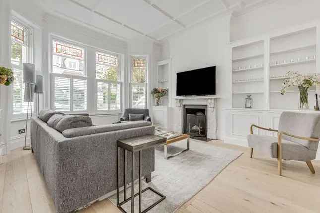 Terraced house to rent in Ranelagh Avenue, Hurlingham SW6