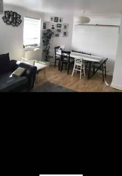 Spacious Crouch End Ground Floor Flat No Upstairs Neighbours