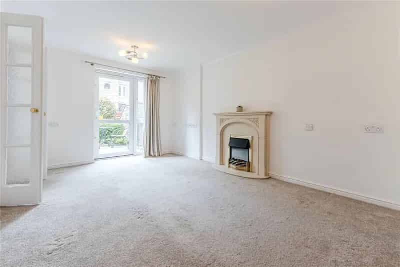2 Bed Ground Floor Apartment for Over 60s - Horsforth