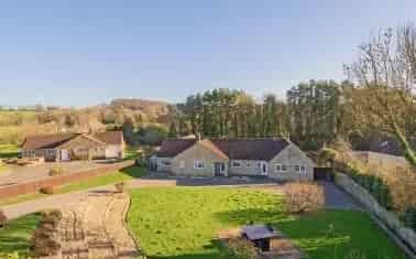 Spacious Bungalow with Annexe Near Honiton