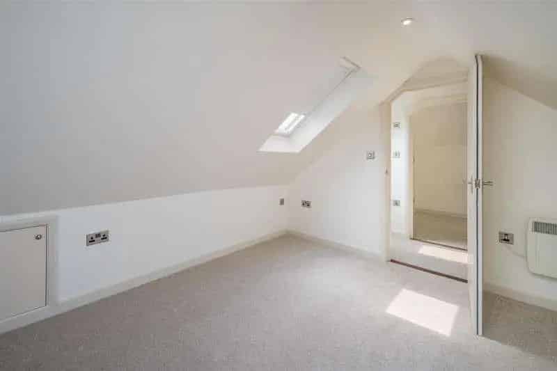 2 Bed Flat for Sale in Bembridge Village