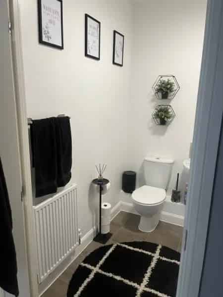 Flat For Rent , Mid Sussex, England