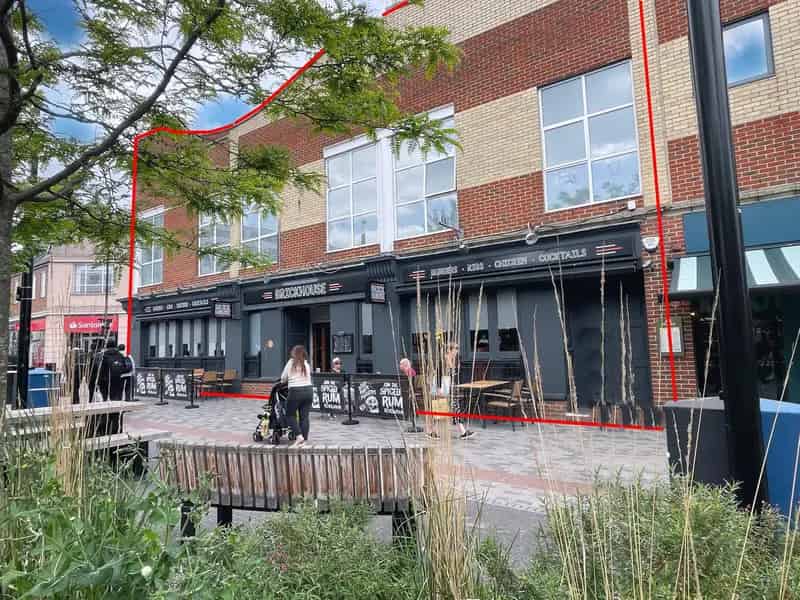 9227 sq ft Restaurant Space For Lease on The Broadway