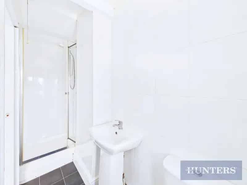 1 Bedroom Flat to Let in Scarborough