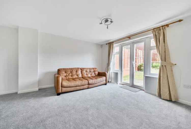 3 Bedroom House For Sale Near Park No Onward Chain