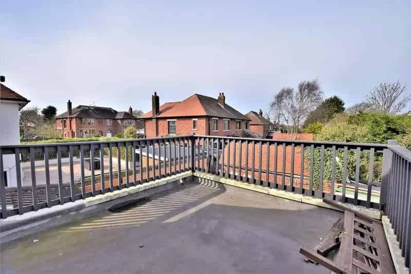 5 Bed Detached House for Sale Blackpool