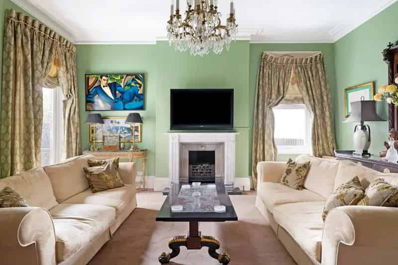 5 Bedroom Semi-Detached House for Sale