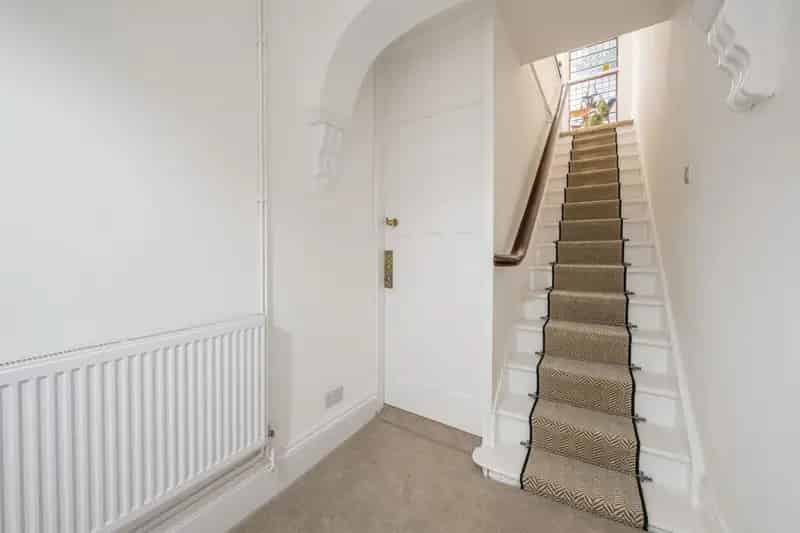 3 Bedroom House For Sale Kingswinford