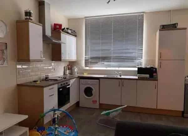 Ground Floor 2-Bedroom Flat with Underfloor Heating and Private Garden