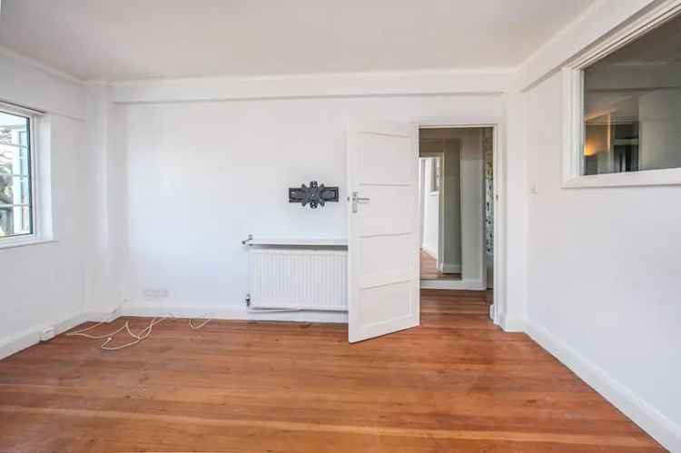 2 Bedroom Flat to Rent East Dulwich Art Deco Style