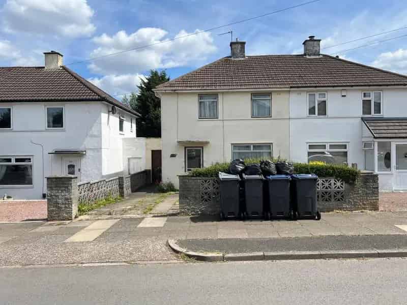 2 Bedroom Semi Detached House For Sale