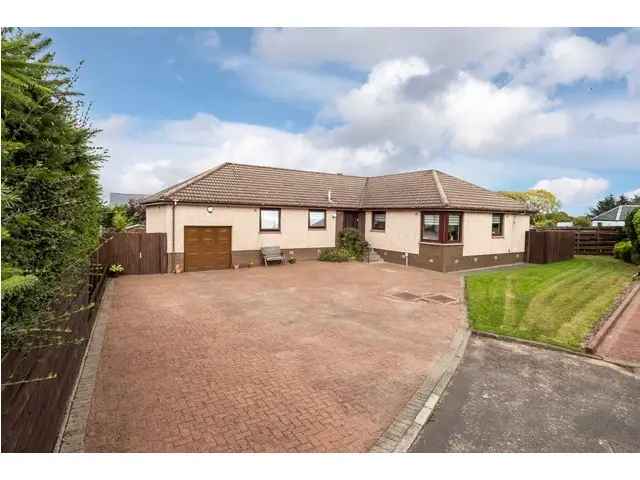 4 bedroom bungalow  for sale