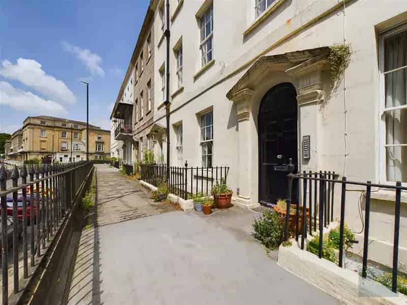 1 Bedroom Apartment to Rent