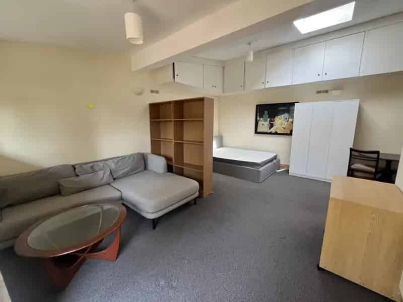 1 bedroom Flat
 To Rent