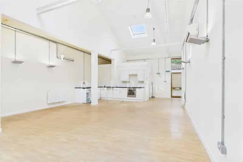 Studio Work Live Space Swanley Kent BR8