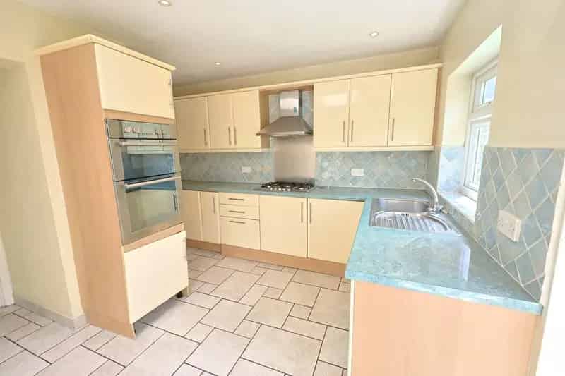 3 Bedroom  House to Rent