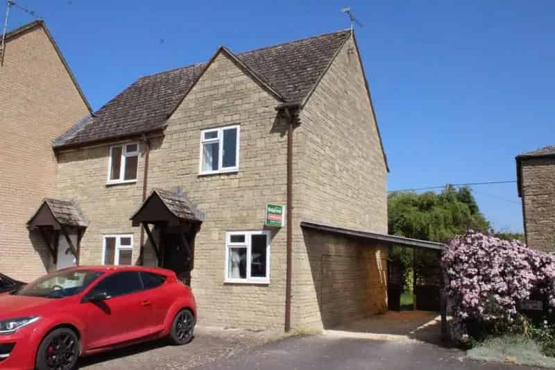 2 Bedroom End of Terrace House for Sale Fairford