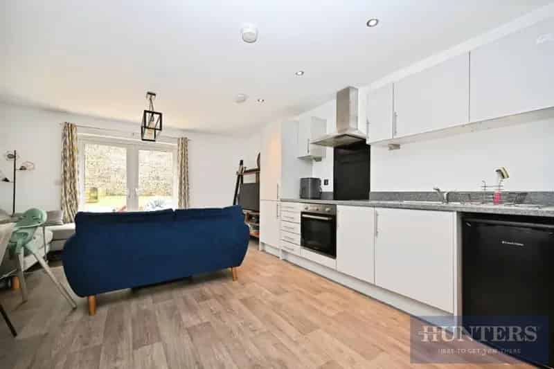 2 Bed Semi-Detached House for Sale
