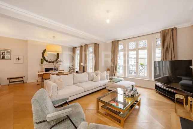 Stunning Flat for Sale in Linden Gardens London W2