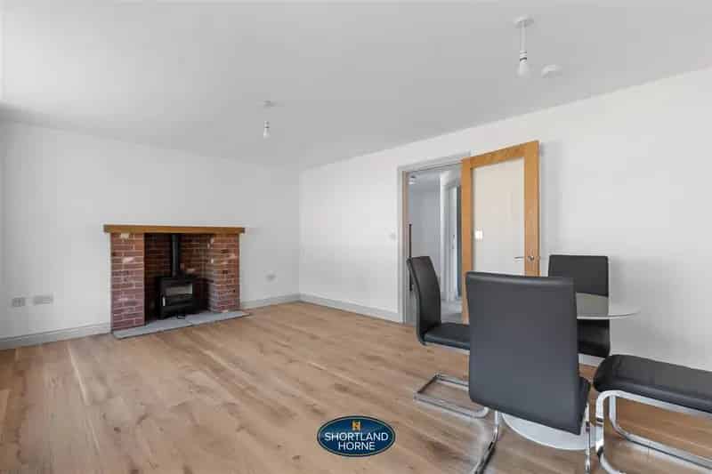 4 Bedroom Detached House to Rent Baginton