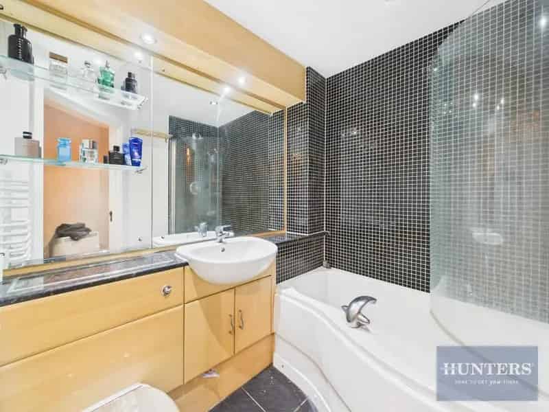 1 Bedroom Apartment for Sale Near GCHQ Cheltenham