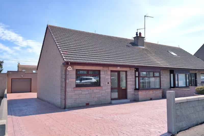 4 Bedroom Deceptively Spacious Home Peterhead