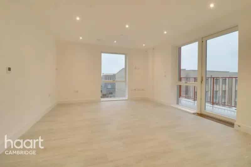 2 Bedroom Flat to Rent in Cambridge