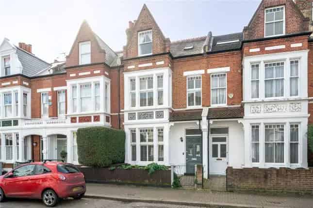 5 Bedroom House for Sale in Putney London