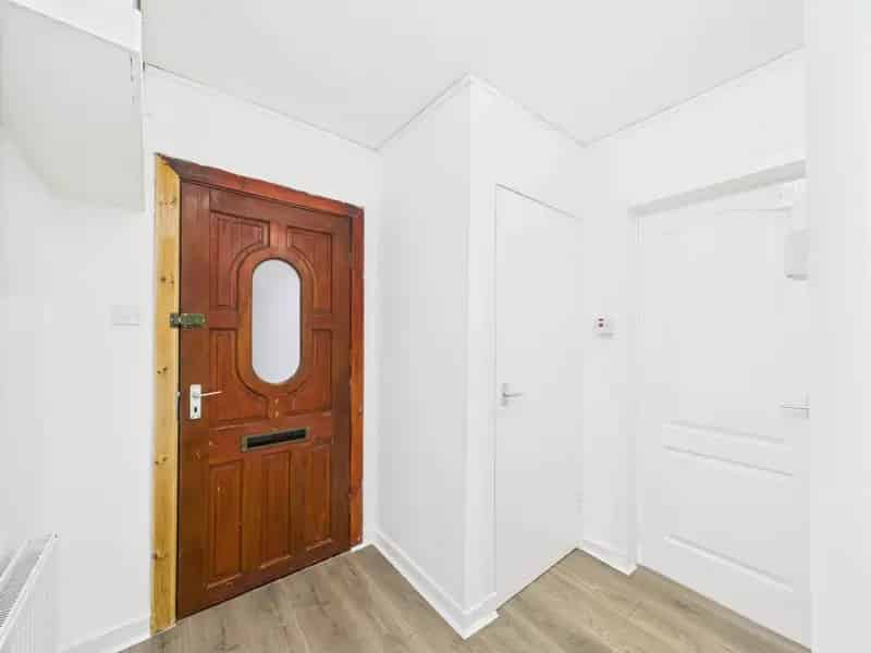 2 Bedroom Flat House to Rent in Rutherglen
