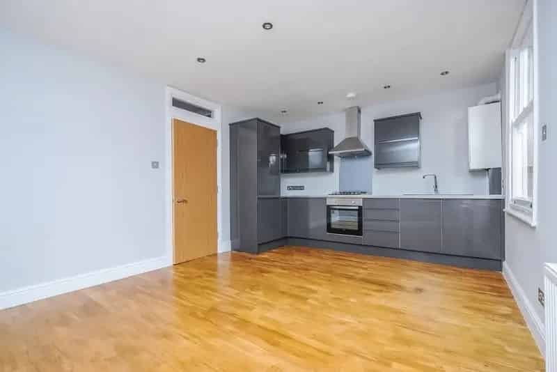 Flat For Rent , London, England