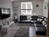 Large 2 Bed Ground Floor Flat Near Shops and Schools