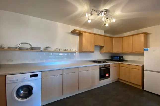 Flat to rent in Hanson Park, Dennistoun, Glasgow G31