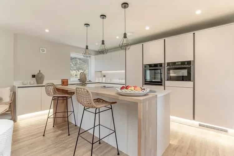 3 Bedroom Barn Conversion For Sale