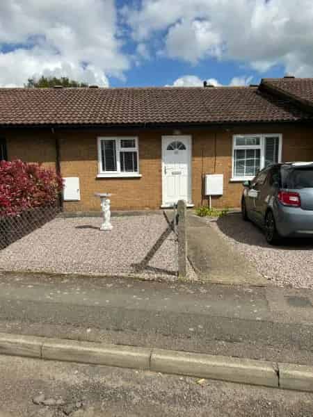 Spacious 2-Bed Bungalow Hunstanton Spalding Norfolk