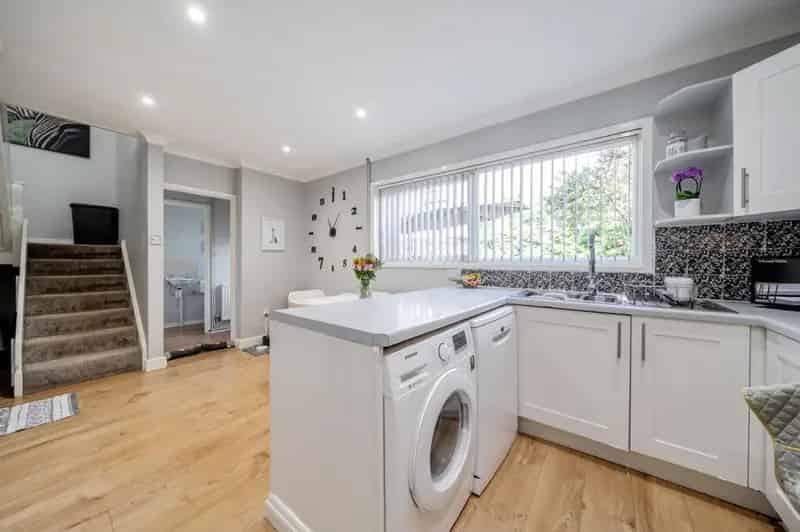 3 Bedroom Semi-Detached House for Sale in Winklebury