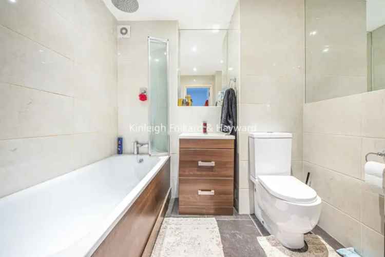 Stylish Kennington Flat for Rent Large Balcony Zero Deposit Guarantee