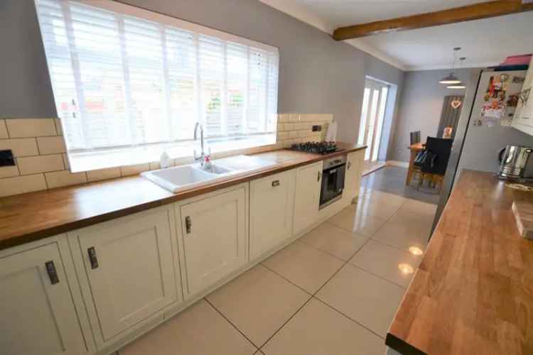 4 Bedroom Detached House For Sale Headley Park