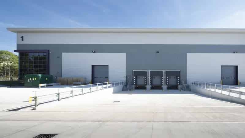 Industrial property For Rent , Manor House Avenue, Southampton, England