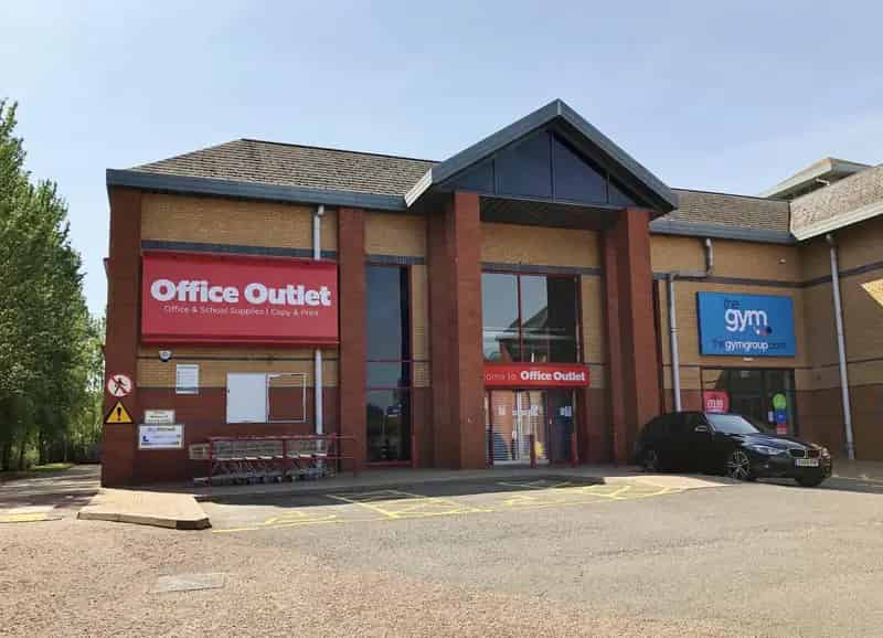 Commercial property For Rent , 53, High Street, Dawley, England