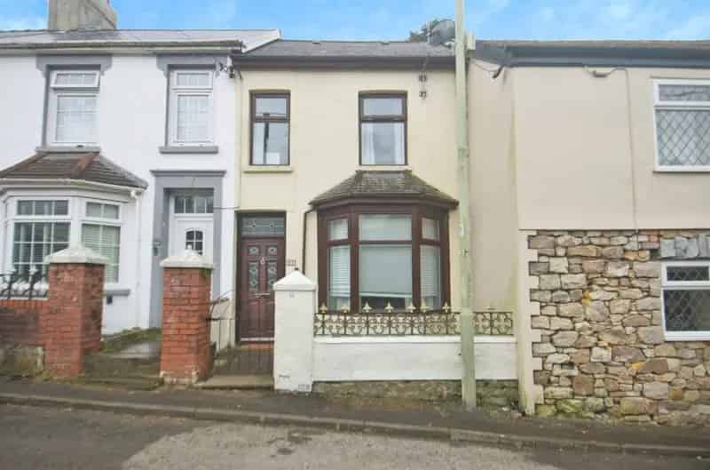 2 Bedroom Mid Terrace House Old Aberkenfig